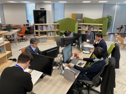 写真：業務推進本部